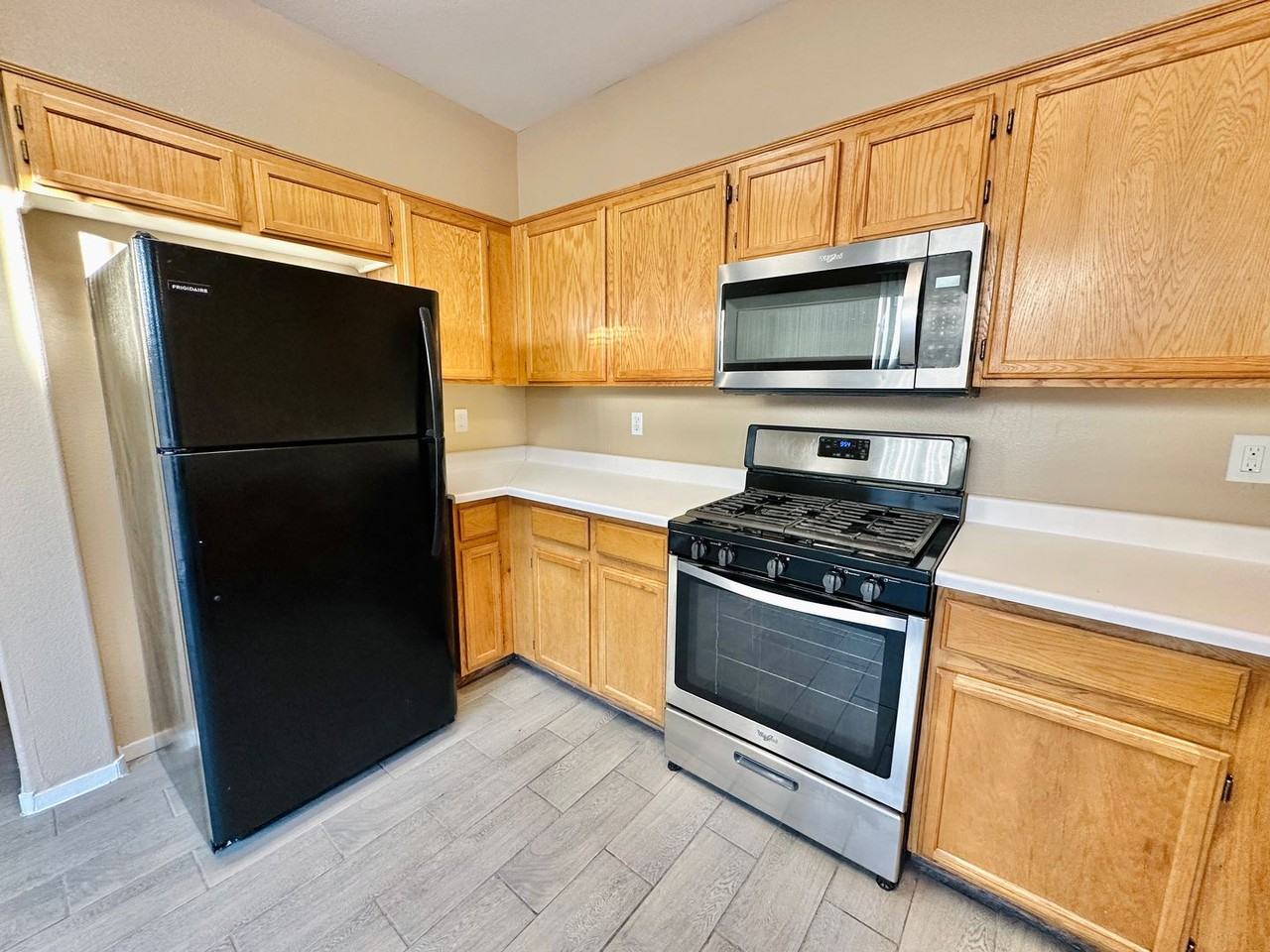 2637 Spider Cactus Ct - Photo 6 of 28