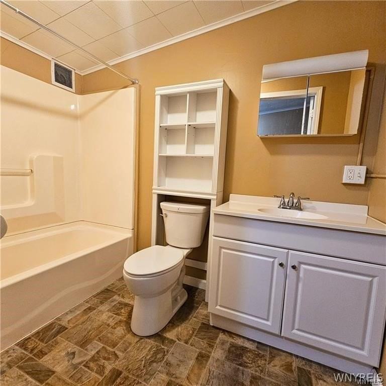 335 N Main St Uppr Rear - Photo 4 of 6