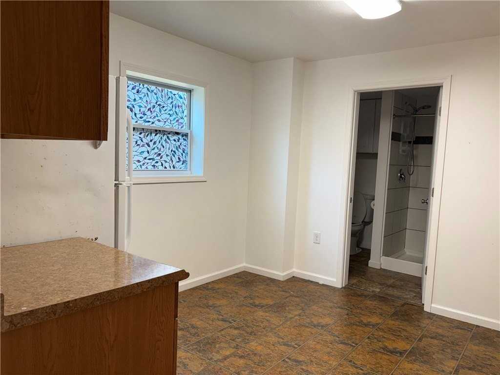 10647 Pinewood Ave Apt 101 - Photo 5 of 14