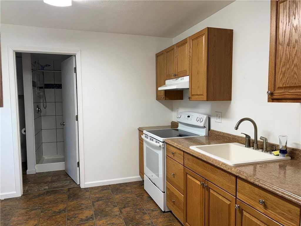 10647 Pinewood Ave Apt 101 - Photo 6 of 14