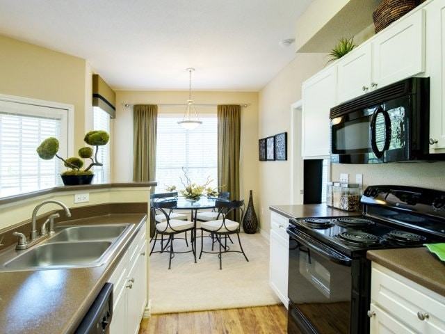 11266 Taylor Draper Lane, Unit 0811 - Photo 2 of 10