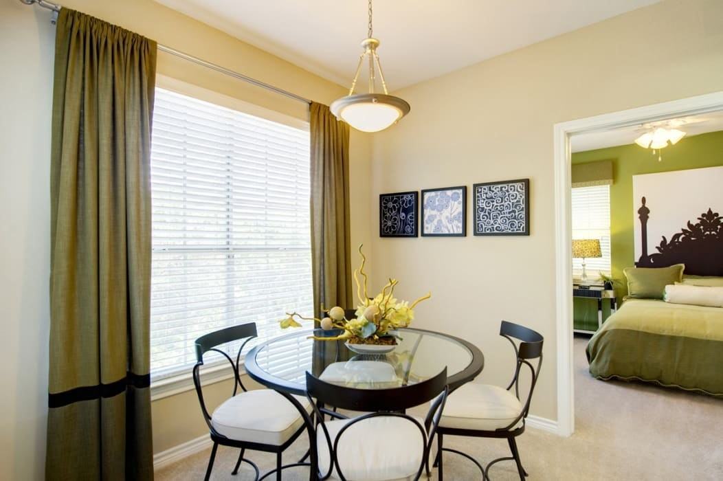 11266 Taylor Draper Lane, Unit 0811 - Photo 6 of 10