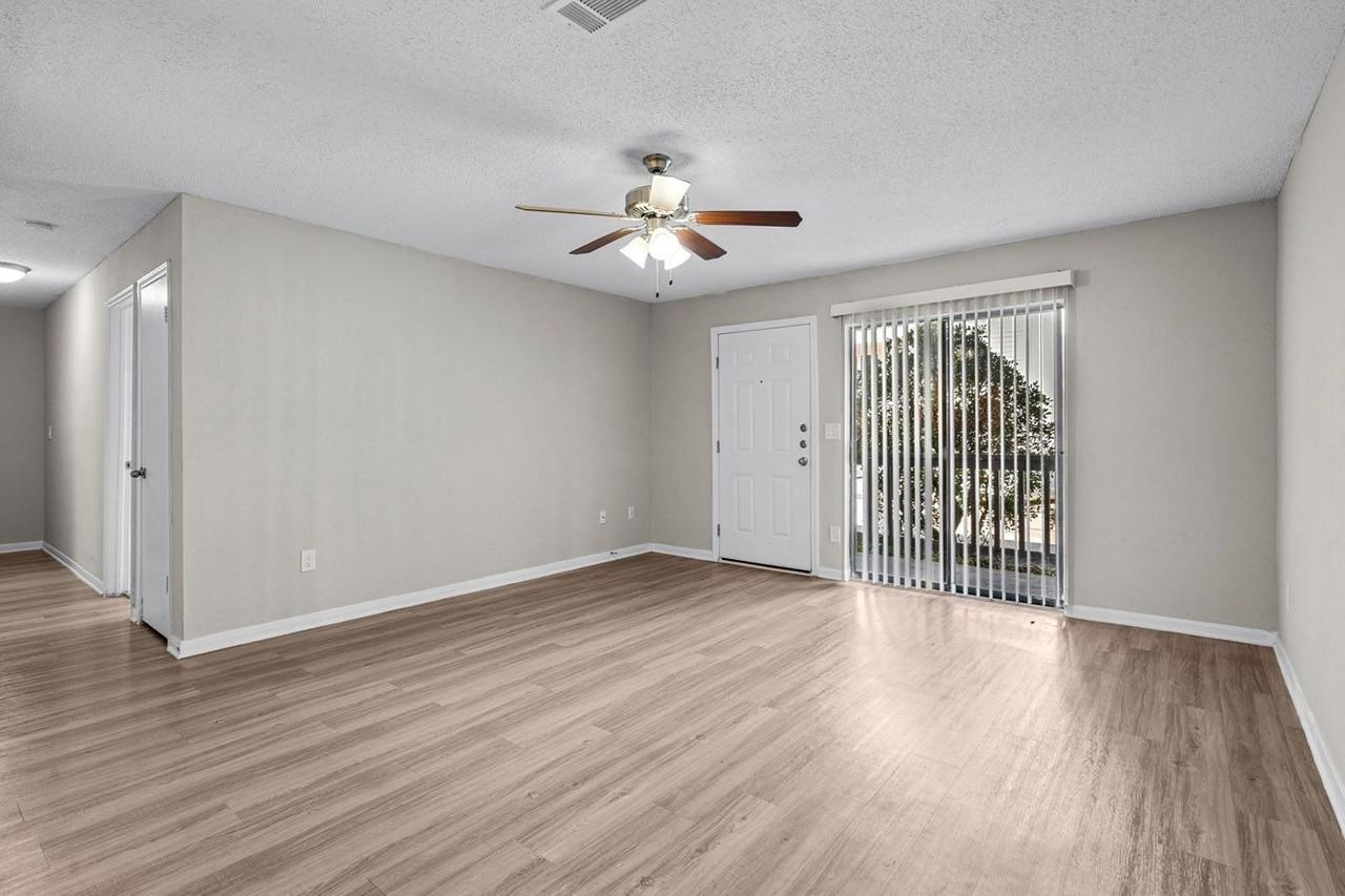 9811 Copper Creek Drive, Unit 00714B - Photo 4 of 16