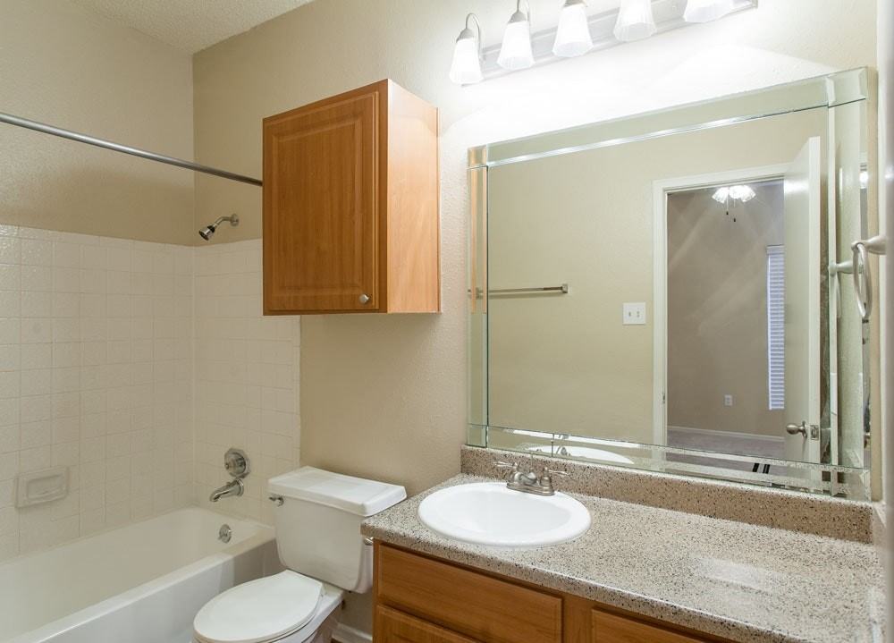 14000 Renaissance Court, Unit 3069 - Photo 4 of 6