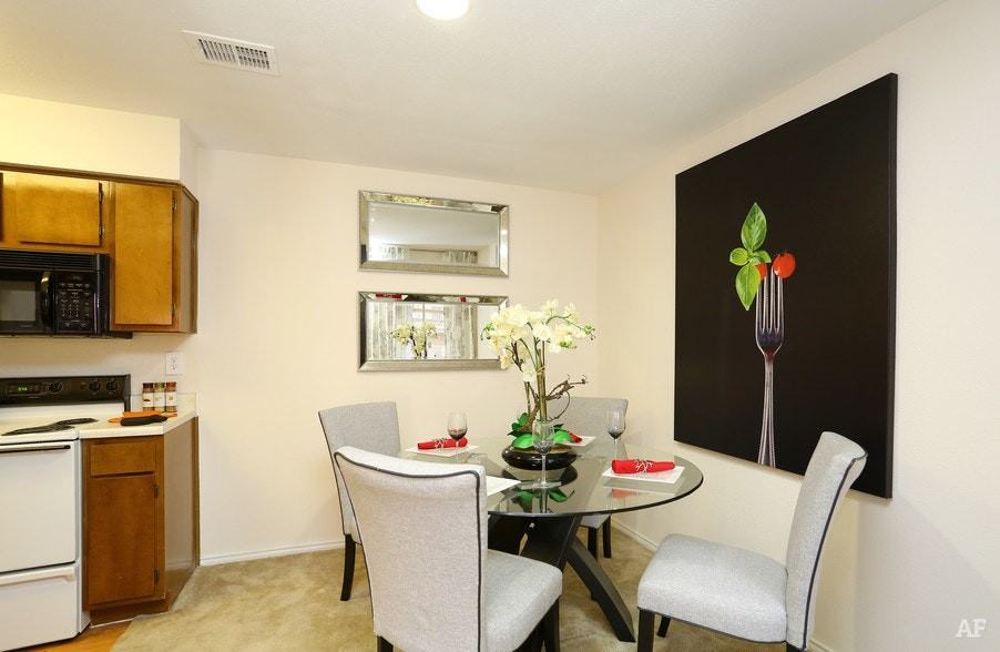 2809 West William Cannon Drive, Unit B107 - Photo 6 of 7