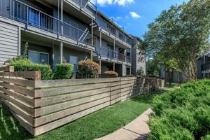 featured image of 13005 Heinemann Dr