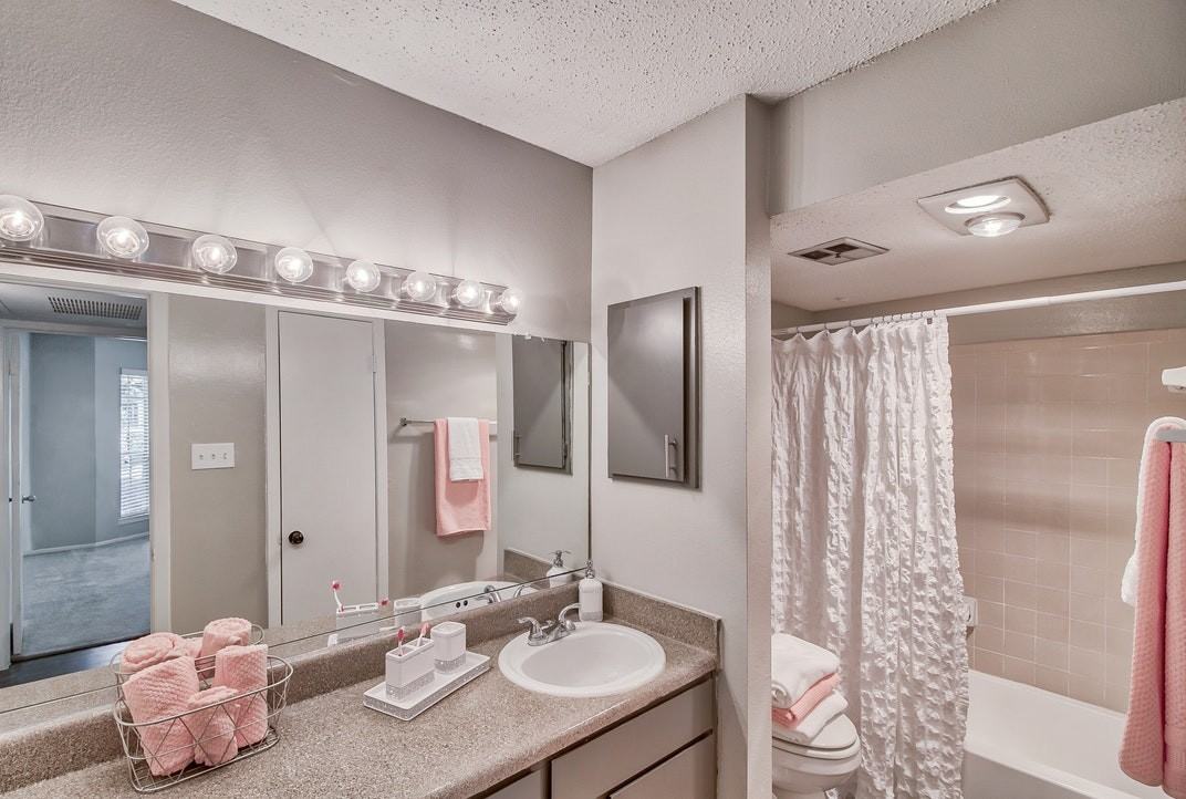 12148 Jollyville Road, Unit 405 - Photo 6 of 12