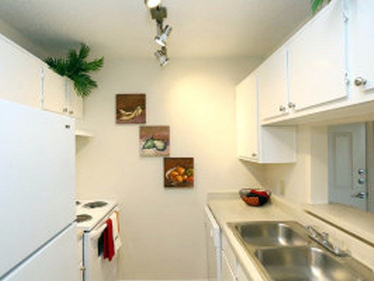 5001 Convict Hill Road, Unit 0411 - Photo 2 of 8