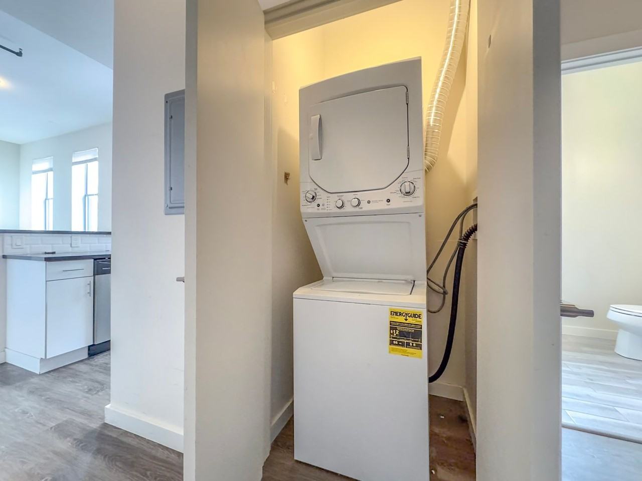 1435 State St - Photo 2 of 16