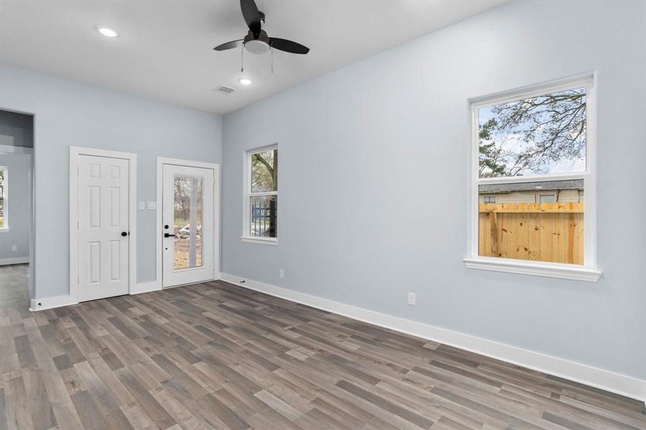 1010 Junell St #A - Photo 2 of 17