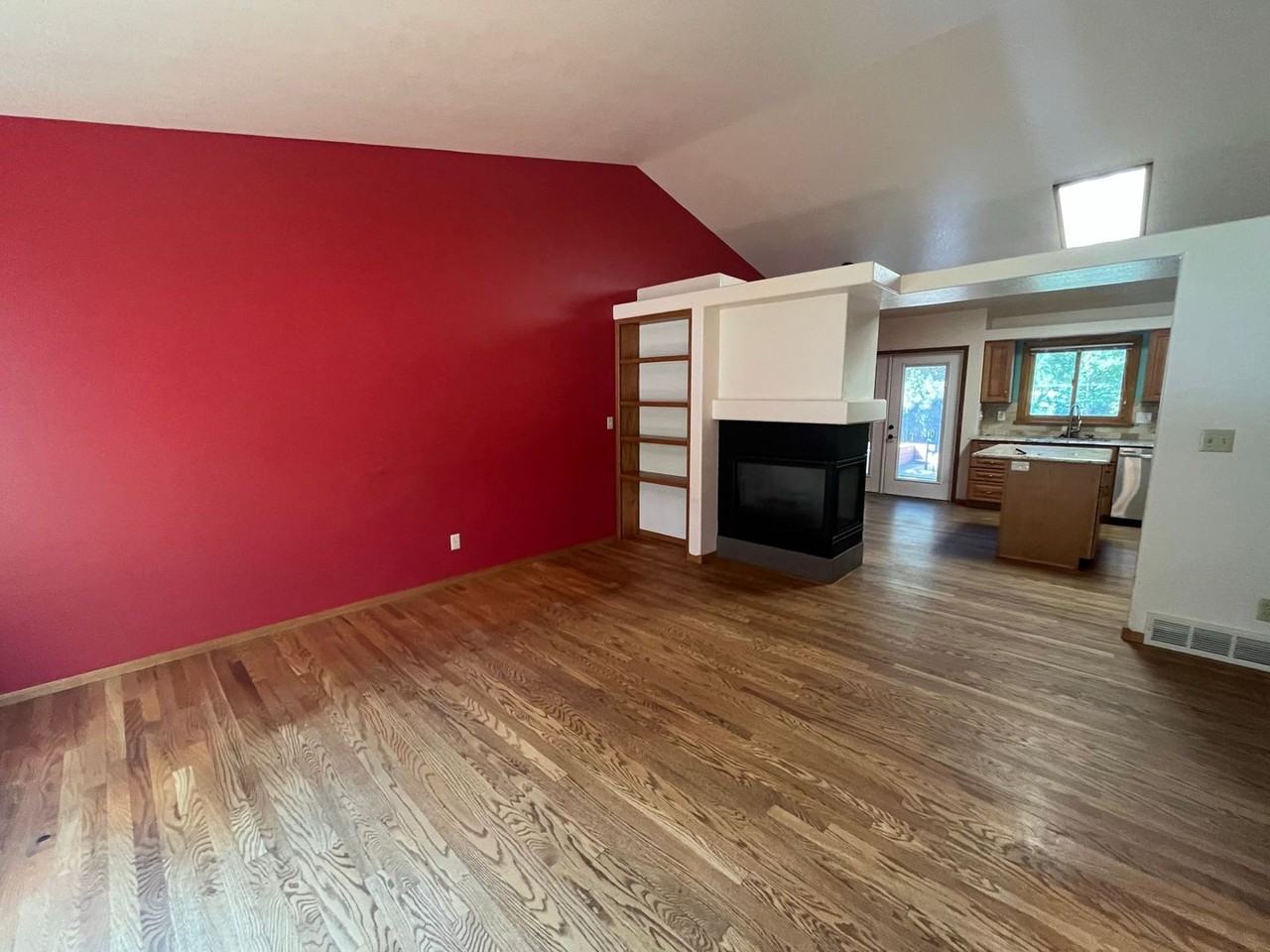 3519 Patterson Ct - Photo 4 of 29