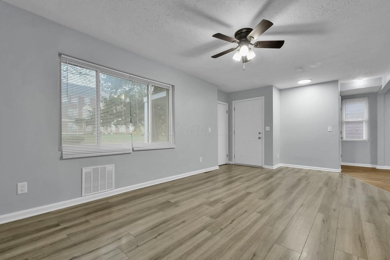 162 S Powell Ave Unit B - Photo 6 of 21