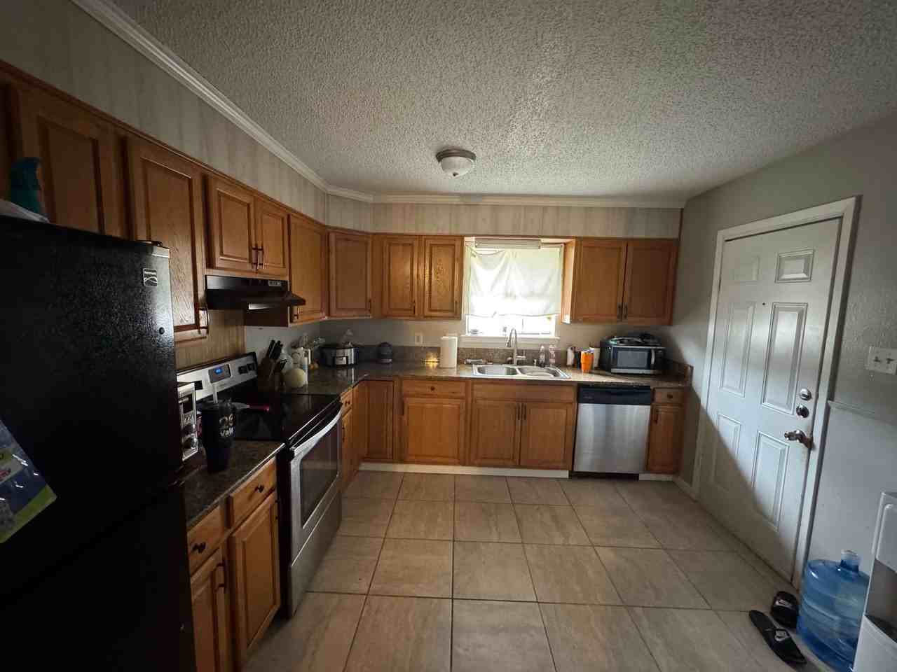 1821 S Fm 116 - Photo 2 of 9