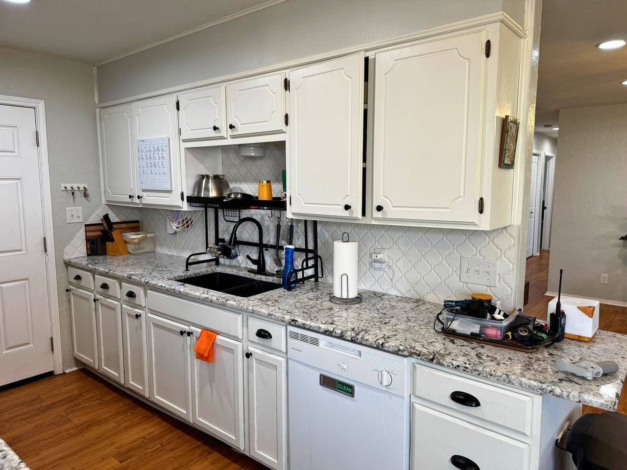 2119 Selma Dr - Photo 6 of 30