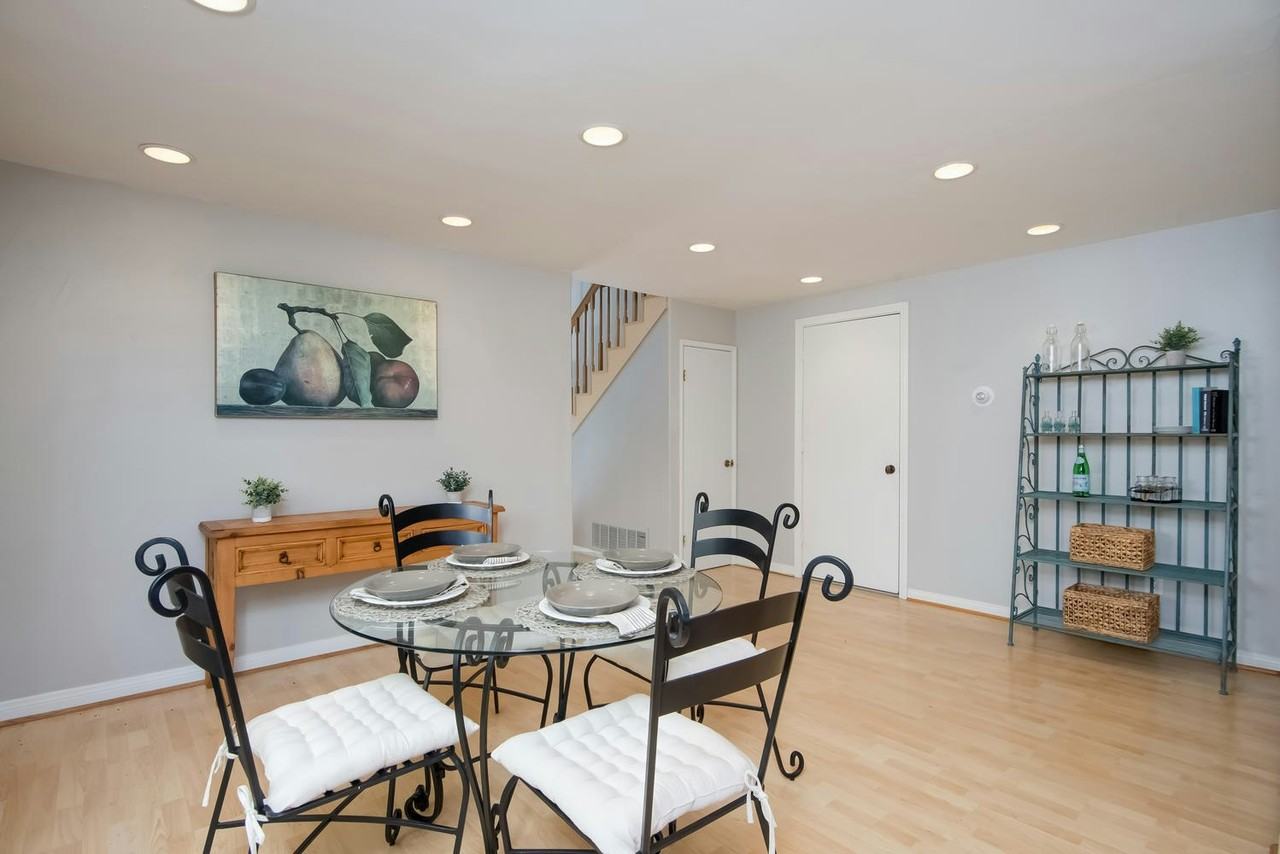 350 Shawn Elise Way - Photo 6 of 26