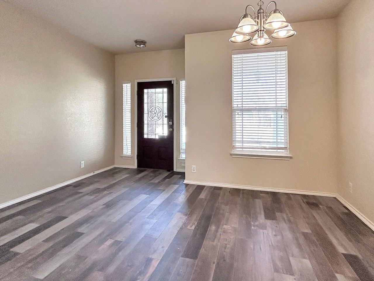 3024 Muntjac - Photo 3 of 28