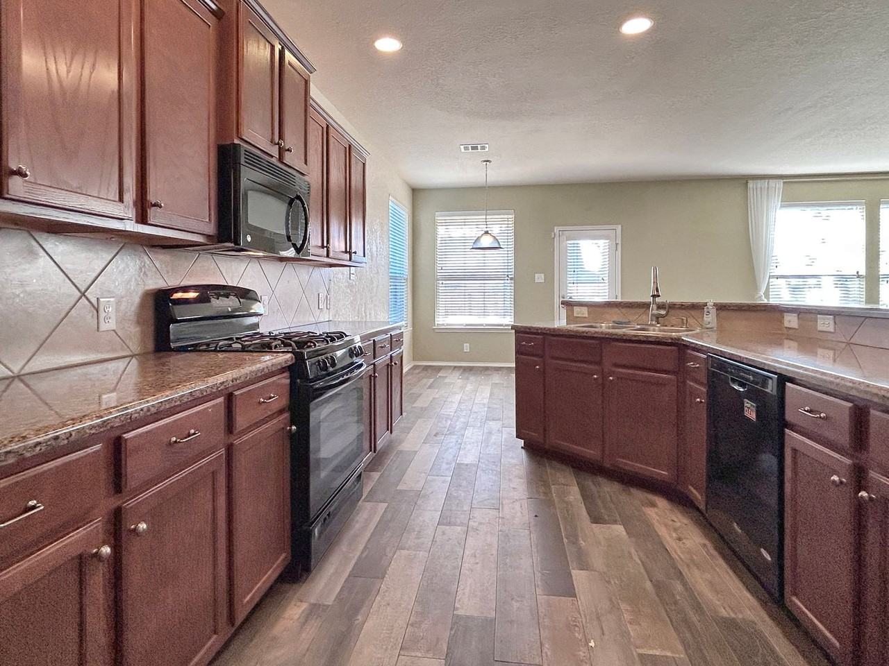 3024 Muntjac - Photo 4 of 28