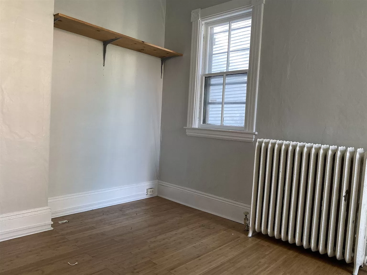 45 North Winooski Avenue - Photo 7 of 27