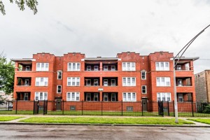 featured image of 7406 S Perry Ave