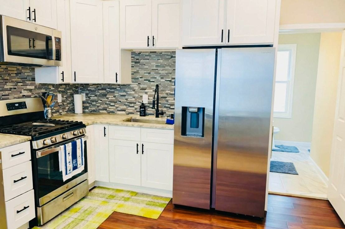 2621 Edwin Street, Unit 2nd Floor - Photo 3 of 24