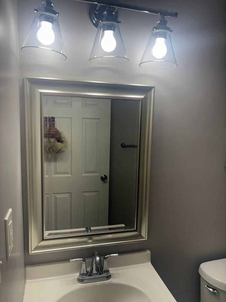 201 N Rose St - Photo 4 of 6