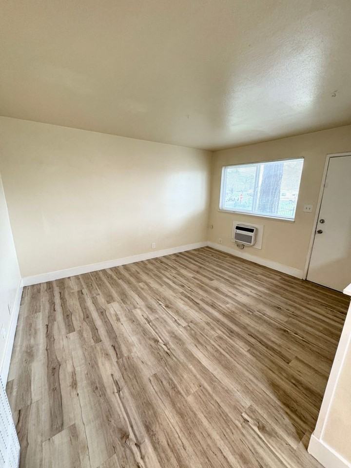 3652 Gayle Way #3 - Photo 3 of 18