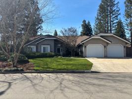 featured image of 9161 N Woodlawn Dr