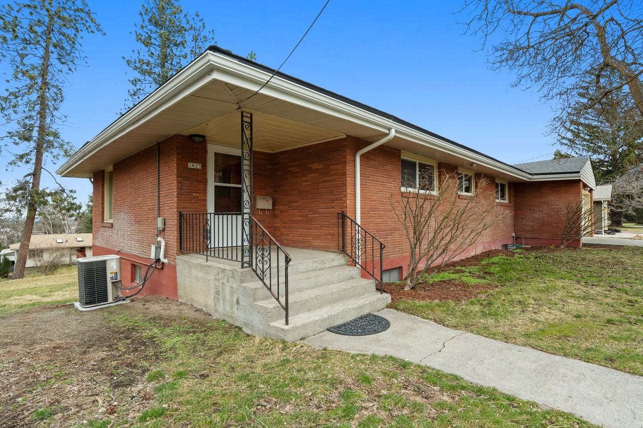 3825 E 18th Ave - Photo 3 of 47