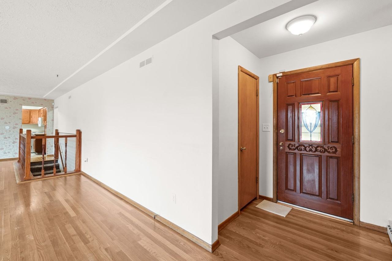 3825 E 18th Ave - Photo 5 of 47