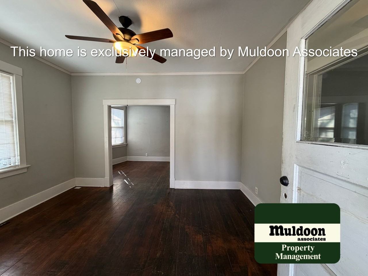 705 E Platte Ave - Photo 3 of 26