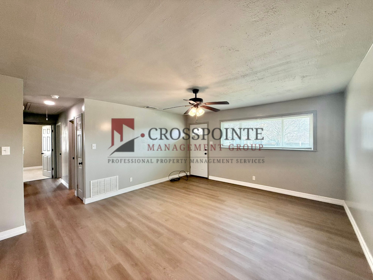 101 N Rainbow Dr - Photo 5 of 24