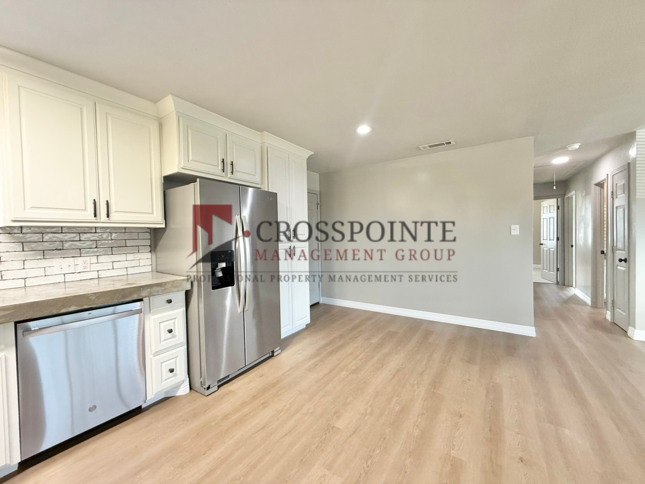 101 N Rainbow Dr - Photo 7 of 24