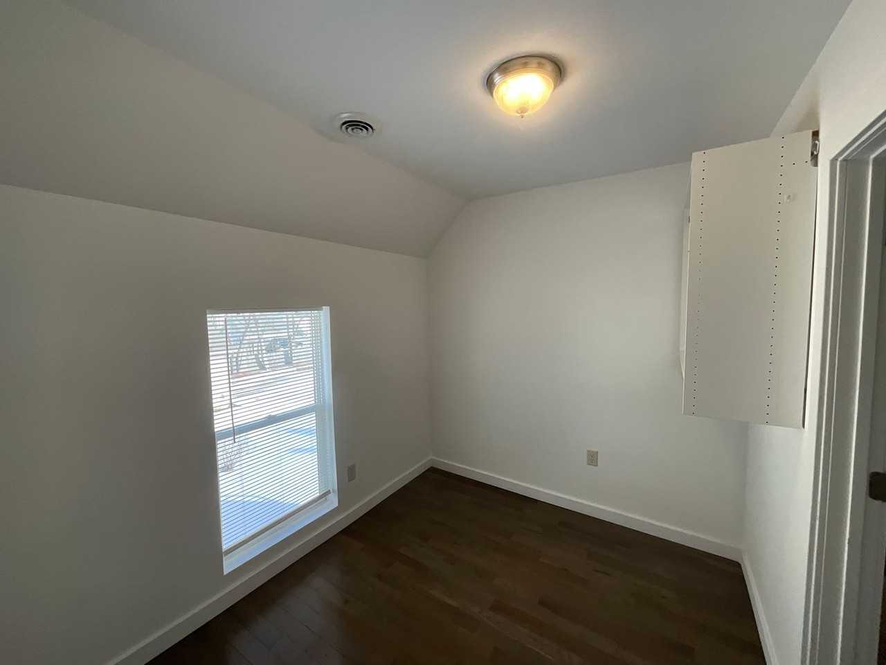 1748 N 18th St - Photo 7 of 29