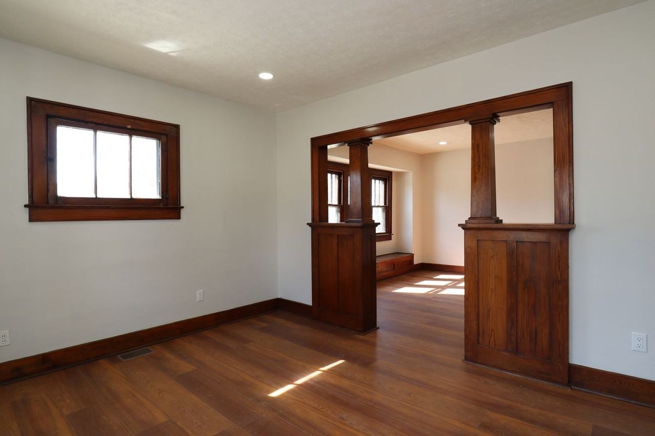 1718 Thaddeus St - Photo 5 of 23