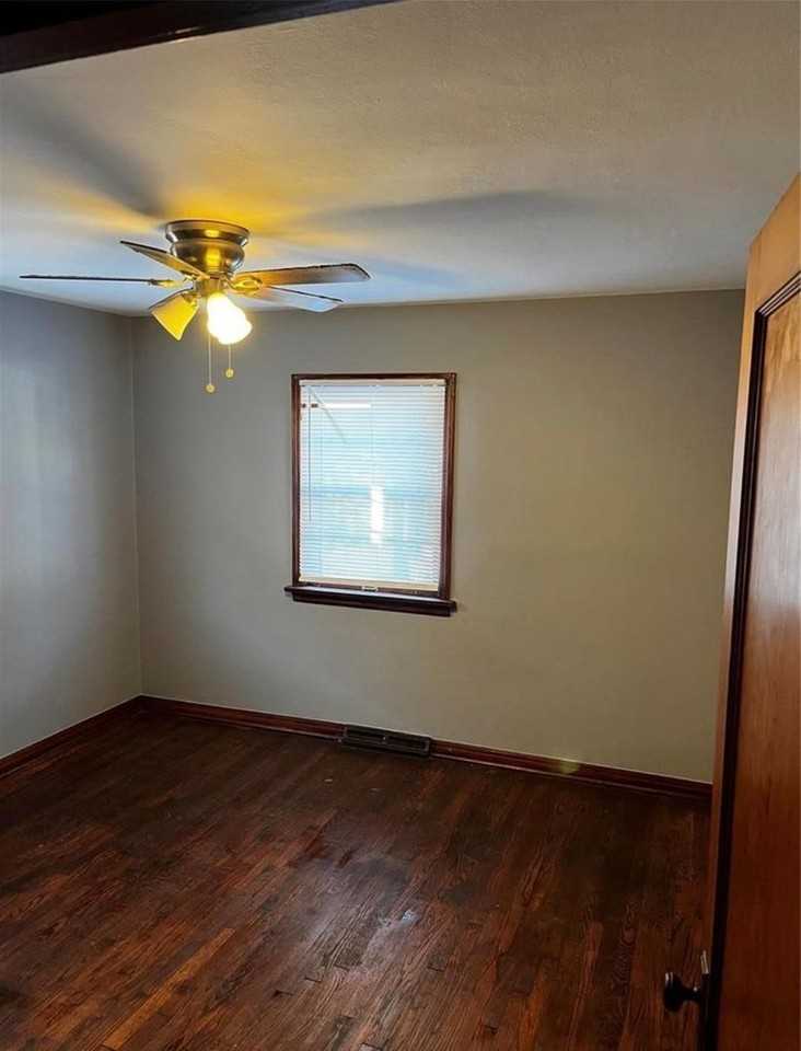 156 Fermo Ave - Photo 3 of 9