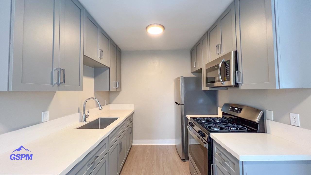 Emerald Ave Apartments - Photo 5 of 25