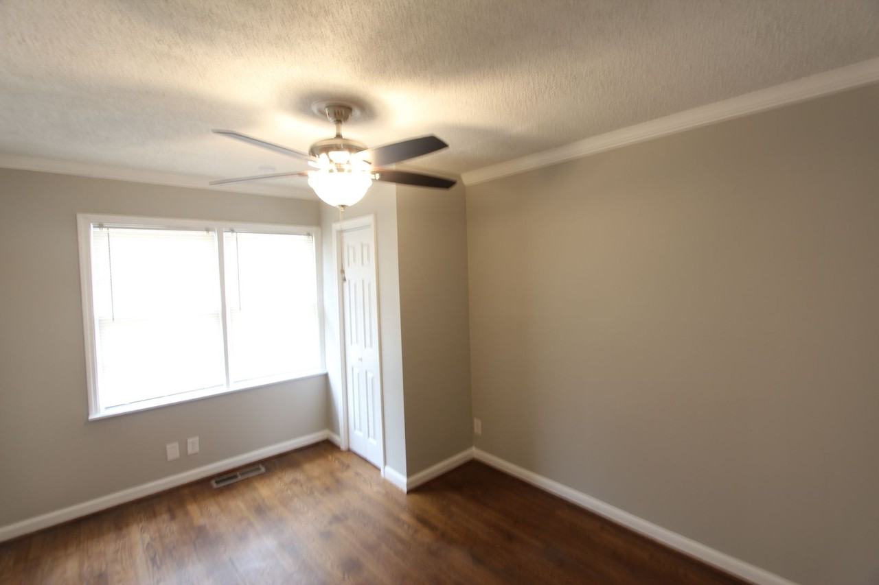 629 Hickory St - Photo 7 of 15