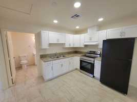 featured image of 473 Park Ave