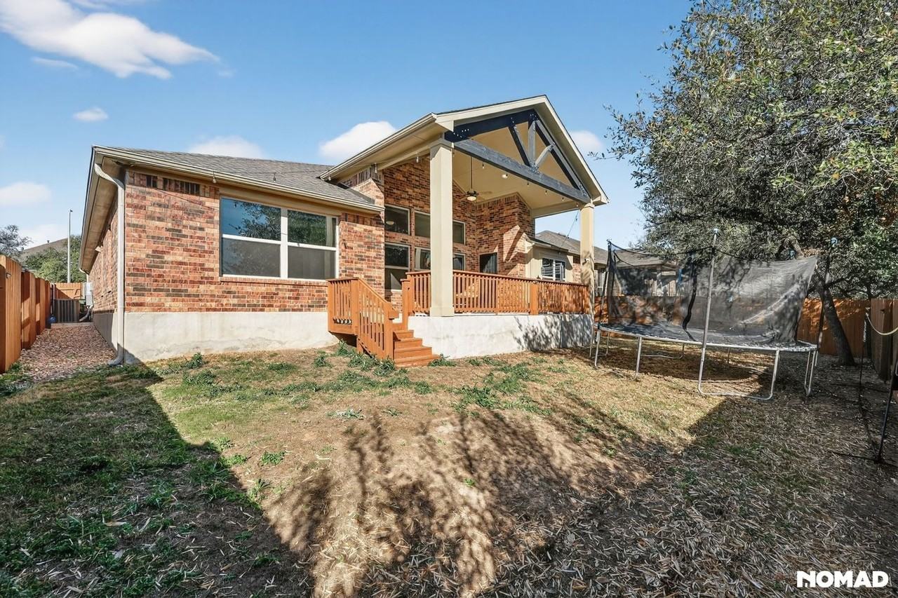 1809 Shoshone Ct - Photo 5 of 33