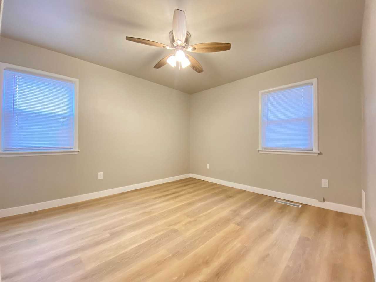 420 177th St - Photo 7 of 12