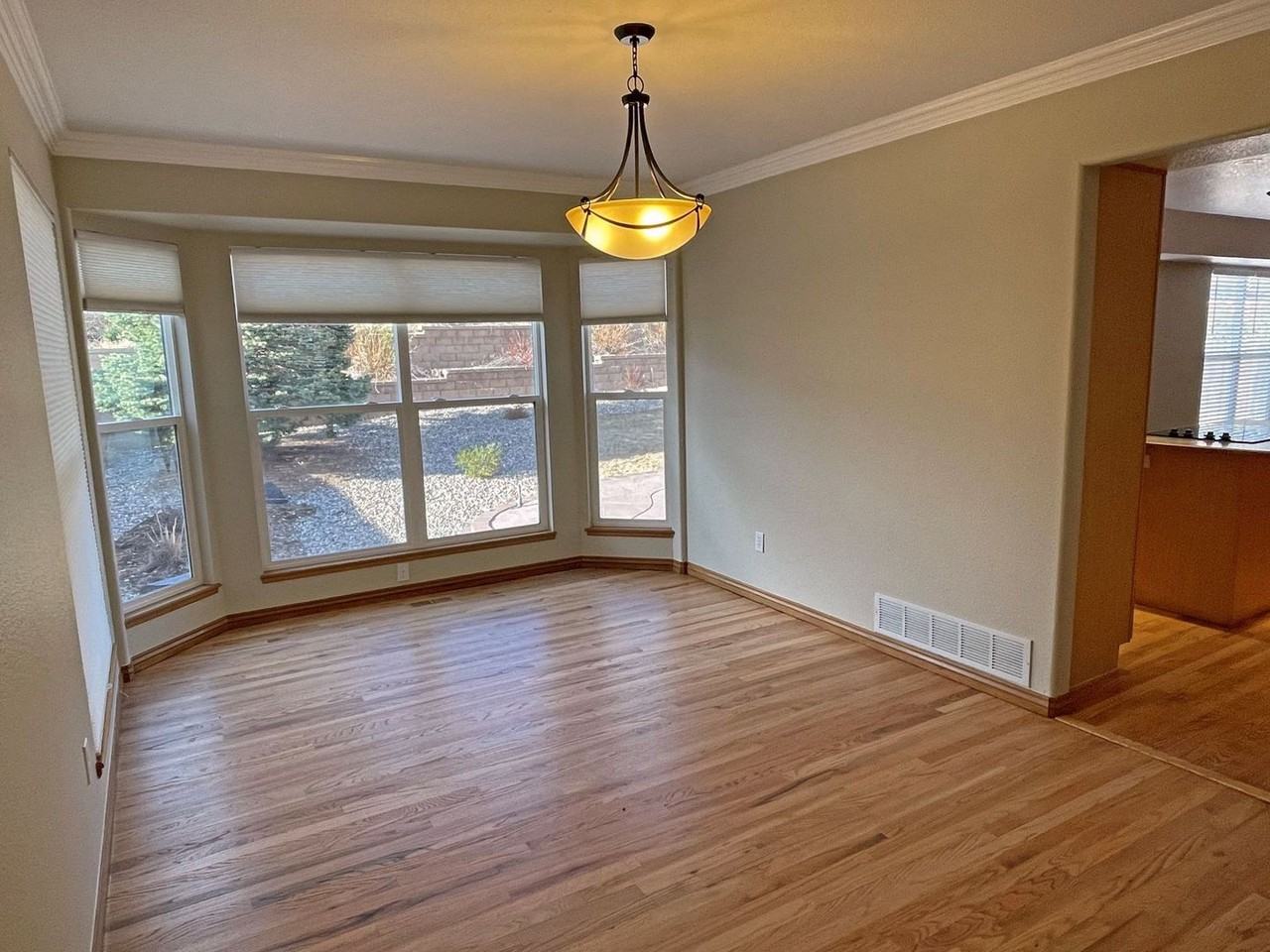 8304 Old Exchange Dr - Photo 5 of 43