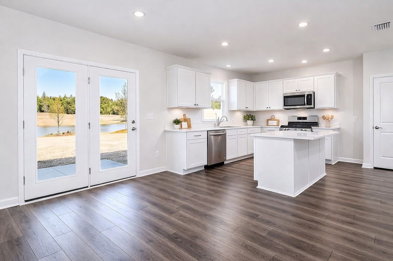 857 Longleaf Dr - Photo 4 of 28