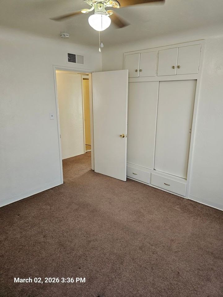 620 N Beatrice Dr - Photo 7 of 11