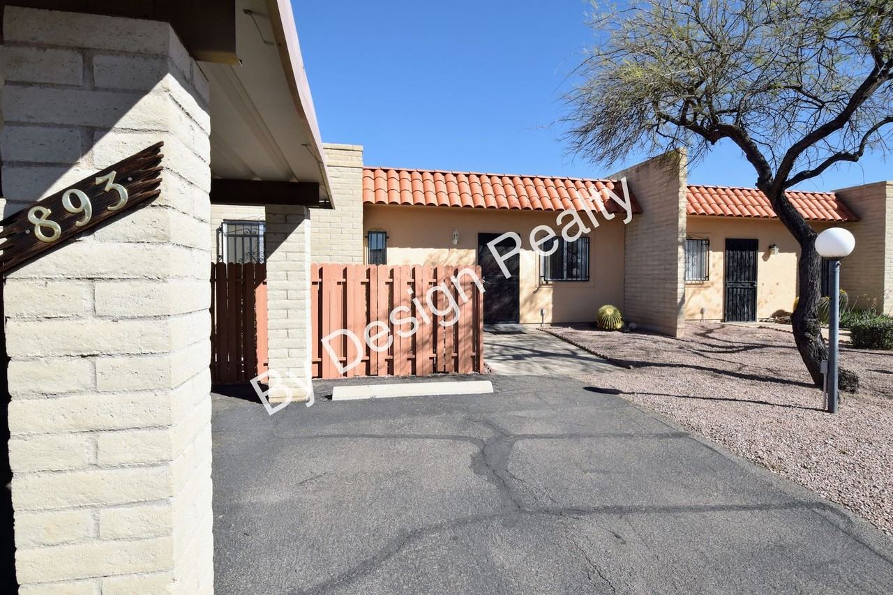 893 S Pantano Pkwy - Photo 3 of 25