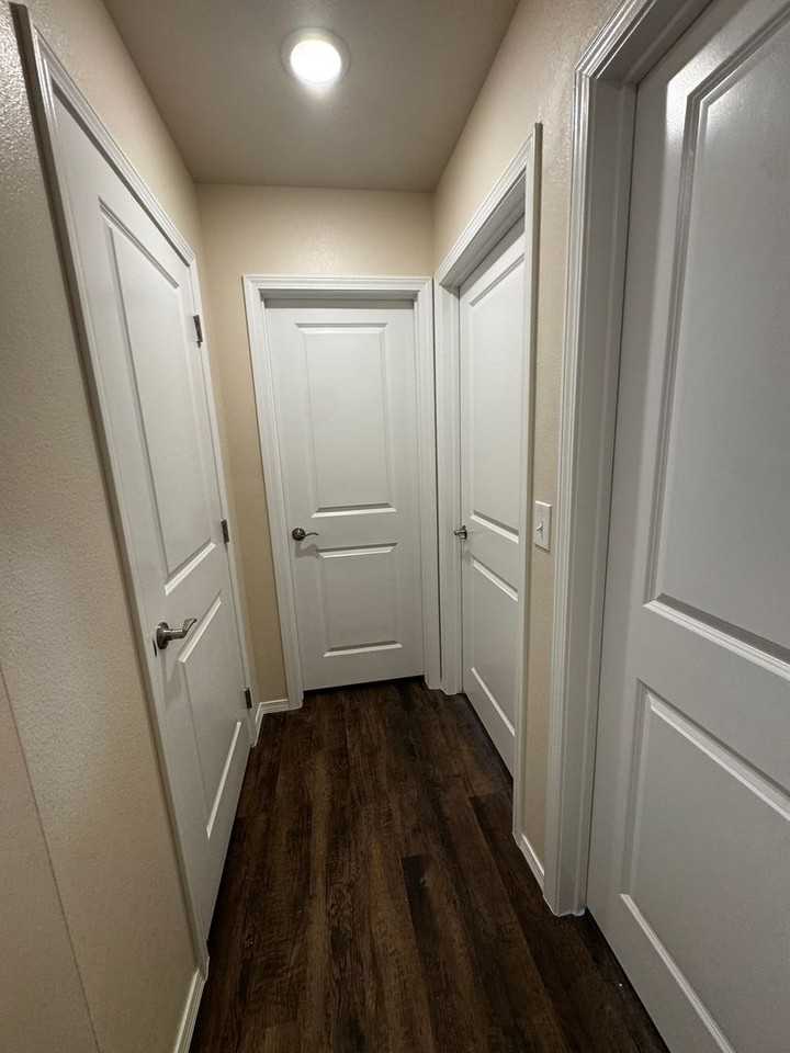 4400 Sunset St - Photo 7 of 16