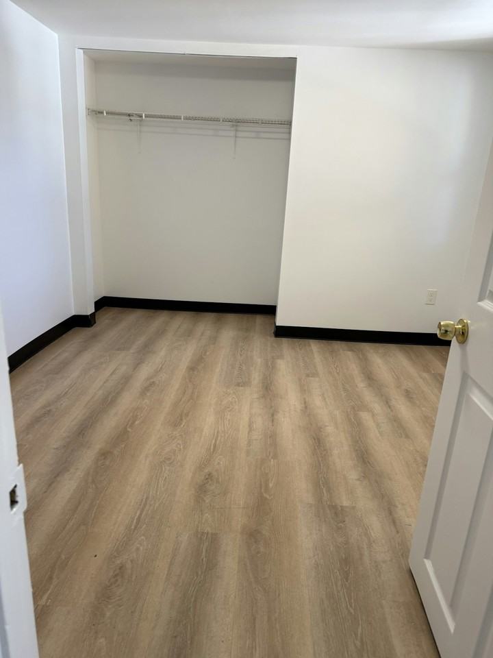 222 Main Street, Unit R5 - Photo 3 of 4