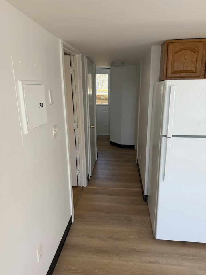 222 Main Street, Unit R5 - Photo 4 of 4