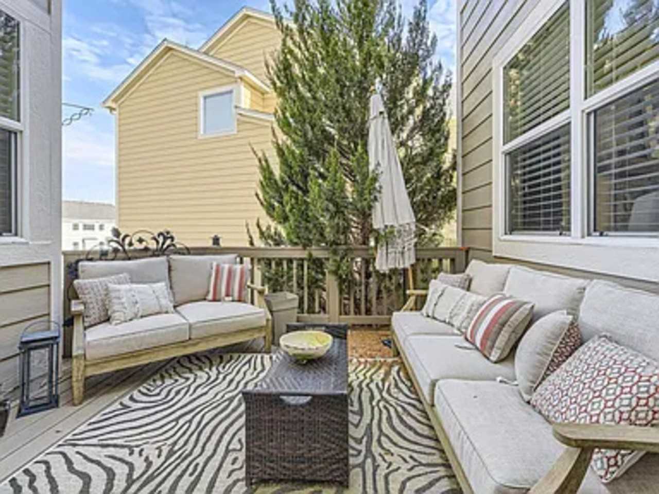 17889 Coral Burst St - Photo 6 of 24