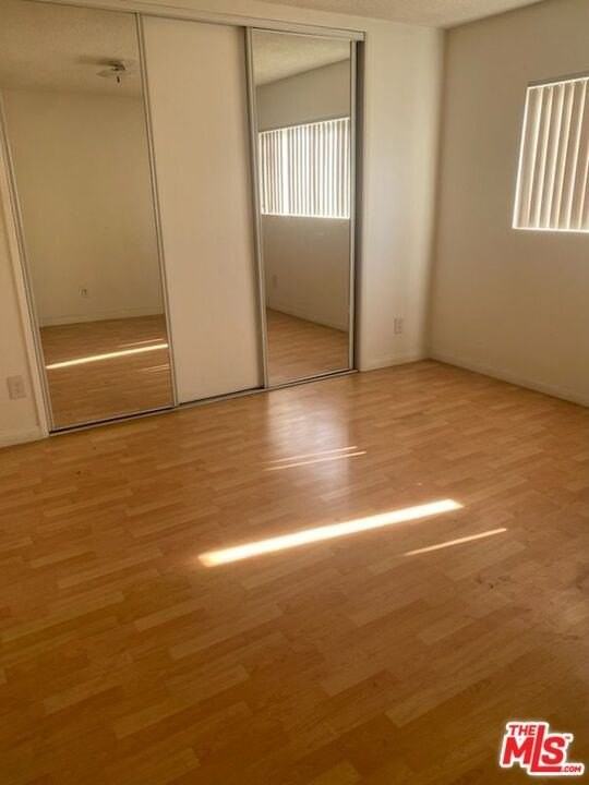 1413 N Kenmore Ave Apt 4 - Photo 6 of 7