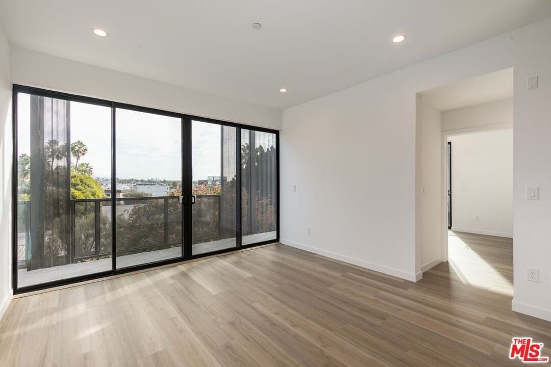 829 Larrabee St Ph 404 - Photo 4 of 23